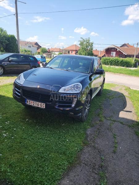 Porsche Cayenne 