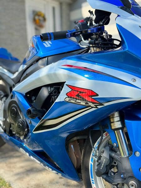 Suzuki gsxr 600 L0