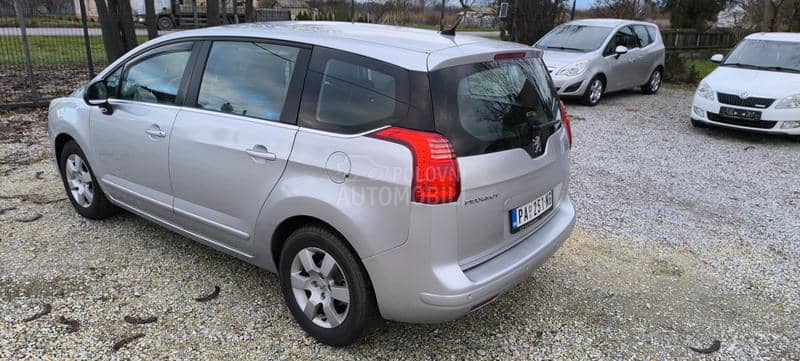 Peugeot 5008 1.6 hdi