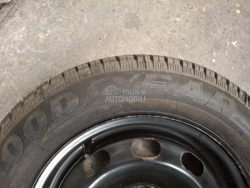 Goodyear 195/65 R15 Letnja