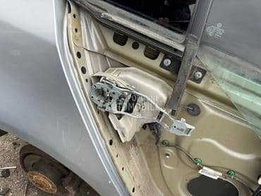 Brave za Volkswagen Caddy, Golf 5, Golf 6 ... od 2004. do 2014. god.