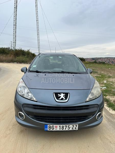 Peugeot 207 VTI 1.6 - 120