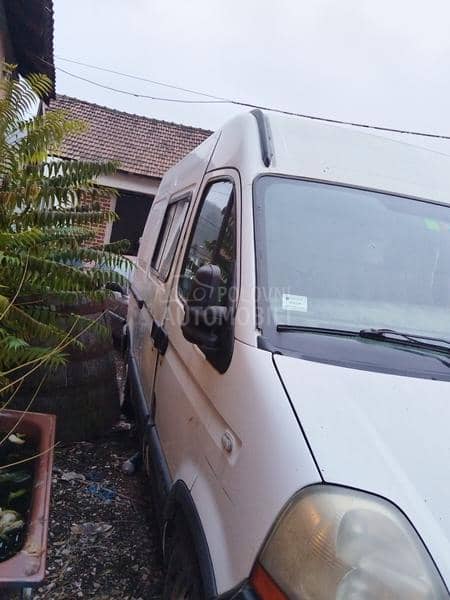 Renault Master 2.5