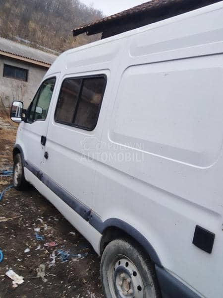 Renault Master 2.5