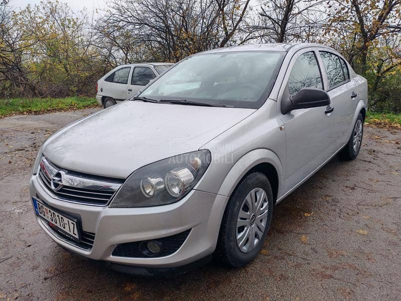 Opel Astra H 1.7 CDTI