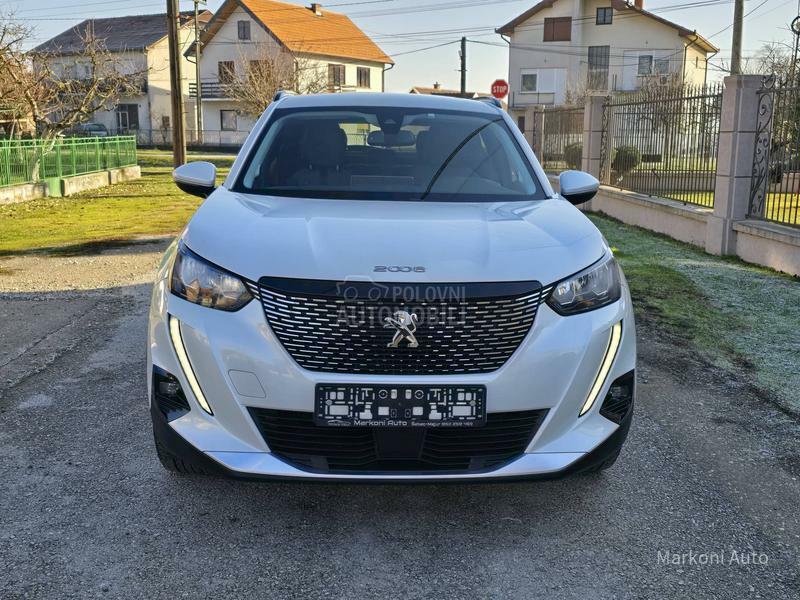 Peugeot 2008 1.2 AUT/REZERVISAN