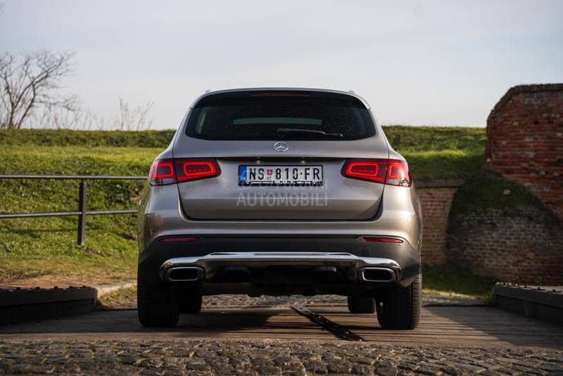 Mercedes Benz GLC 300 2.0D AMG/Virt/Pano