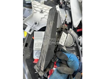 Pedala papučica gasa za Volkswagen Passat B6, Passat B7, Passat B7 Alltrack ... od 2010. do 2015. god.