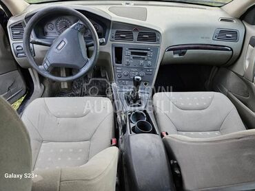 INSTRUMENT TABLA za Volvo S60 za 2004. god.