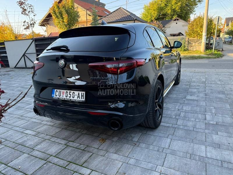 Alfa Romeo Stelvio VELOCE  Q4