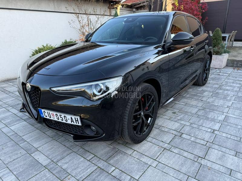 Alfa Romeo Stelvio VELOCE  Q4