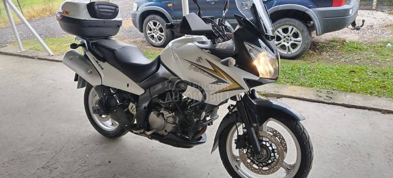 Suzuki VSTROM