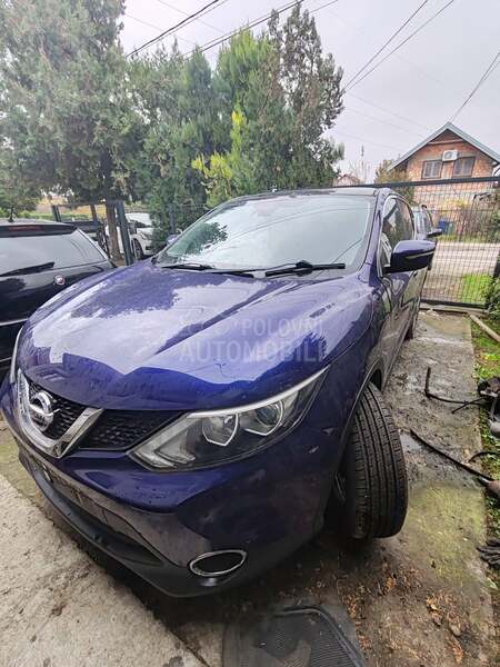 Nissan Qashqai 1.2 b 2013. god. -  kompletan auto u delovima