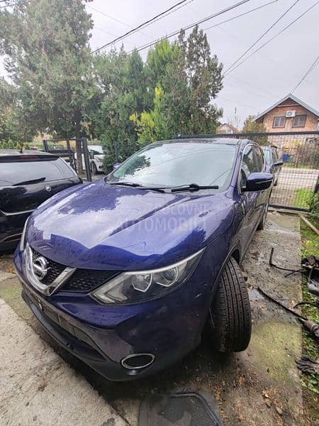 Nissan Qashqai 1.2 b 2013. god. -  kompletan auto u delovima