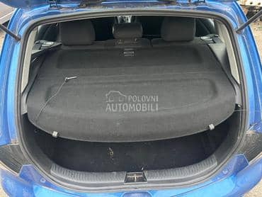 Daska gepeka za Mazda 3 od 2003. do 2008. god.