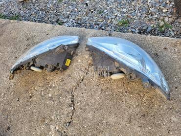 desni far za Mercedes Benz A Klasa, A 140, A 150 ... od 2004. do 2009. god.