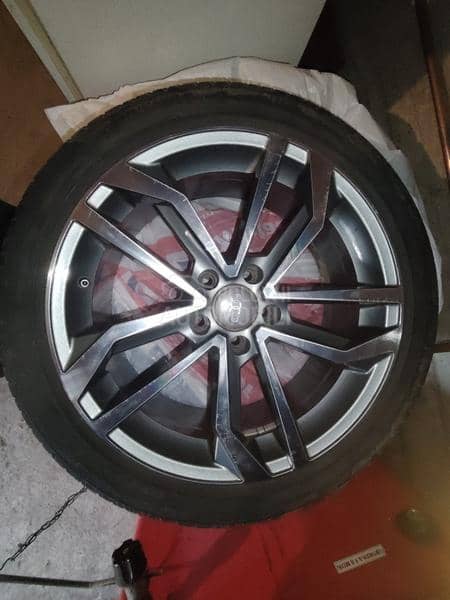 Dayton 245/40 R18 Letnja