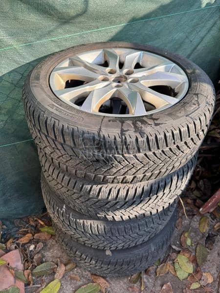 Fulda 215/55 R17 Zimska