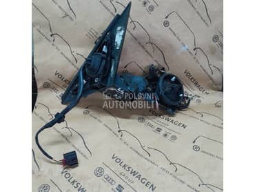 C7 nosac desnog retrovizora za Audi A6 od 2011. do 2018. god.