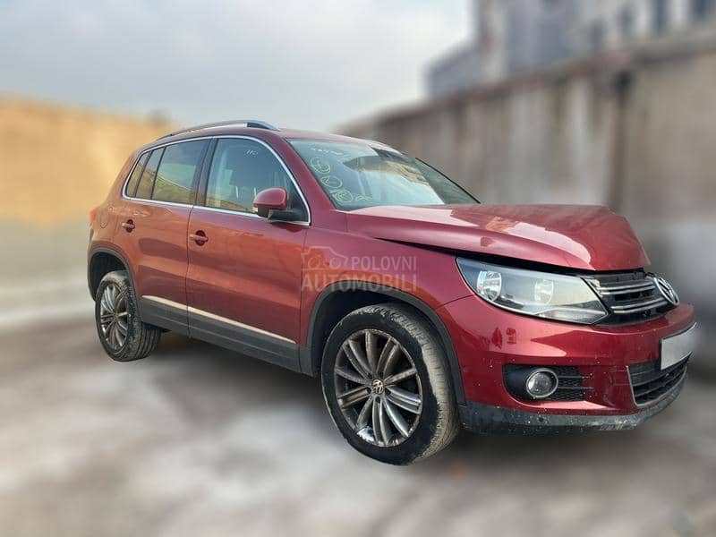 Volkswagen Tiguan 2.0 CFFB 2013. god. -  kompletan auto u delovima