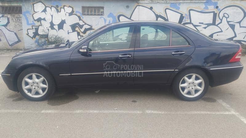 Mercedes Benz C 240 ELEGANCE 2.6 V6