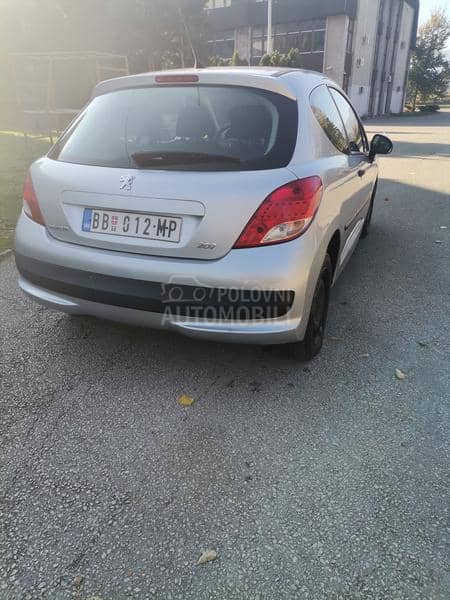 Peugeot 207 1.6 HDI