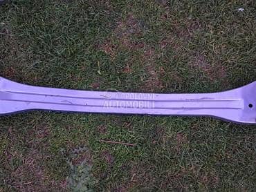 Zadnja šina branika za Toyota Yaris od 2012. do 2016. god.