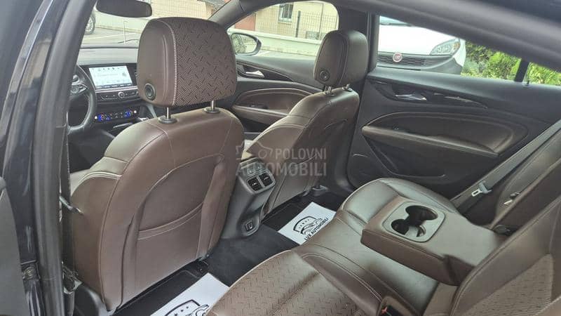 Opel Insignia 2.0 cdti Innovation