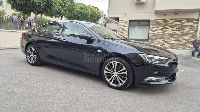 Opel Insignia 2.0 cdti Innovation