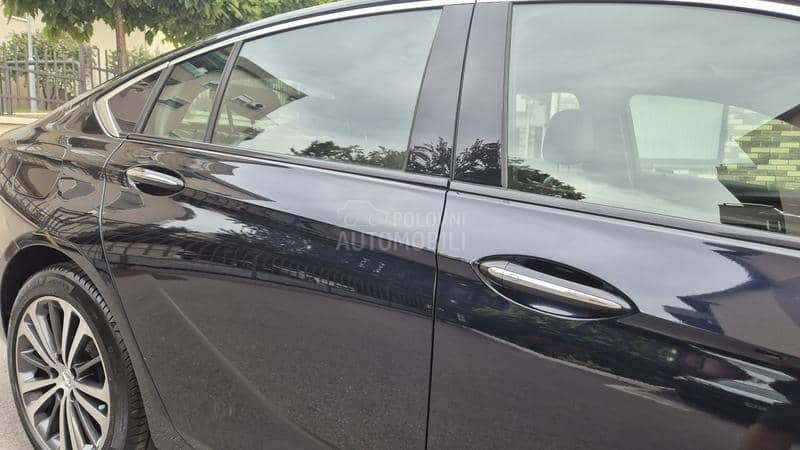 Opel Insignia 2.0 cdti Innovation