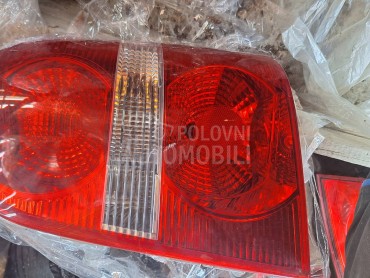 Touran zadnje lape za Volkswagen Touran od 2003. do 2012. god.