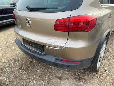 Volkswagen Tiguan TDI -  kompletan auto u delovima