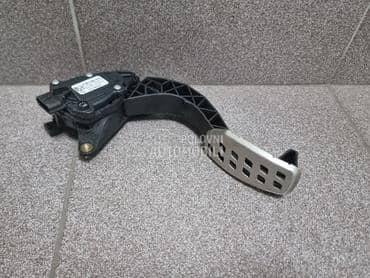 Pedala gasa za Renault Megane Conquest, Arkana