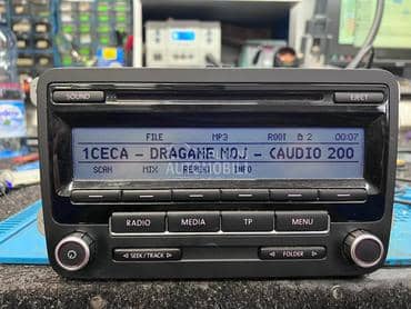 Radio cd za Volkswagen Caddy, Golf 5, Golf 6 ...