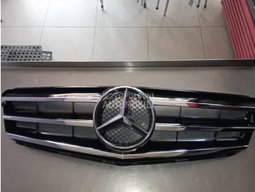 rostilj maska za Mercedes Benz C 160, C 180, C 200 ...