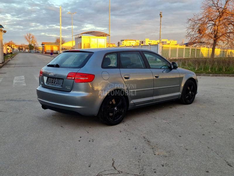 Audi A3 2.0B  A.u.t.o.m.a.t