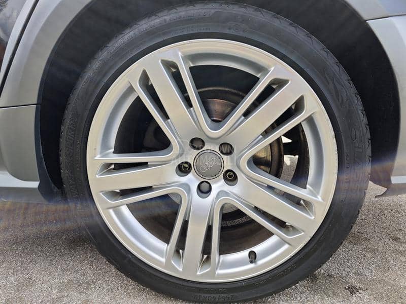 Audi A4 Allroad Quattro S-tronic