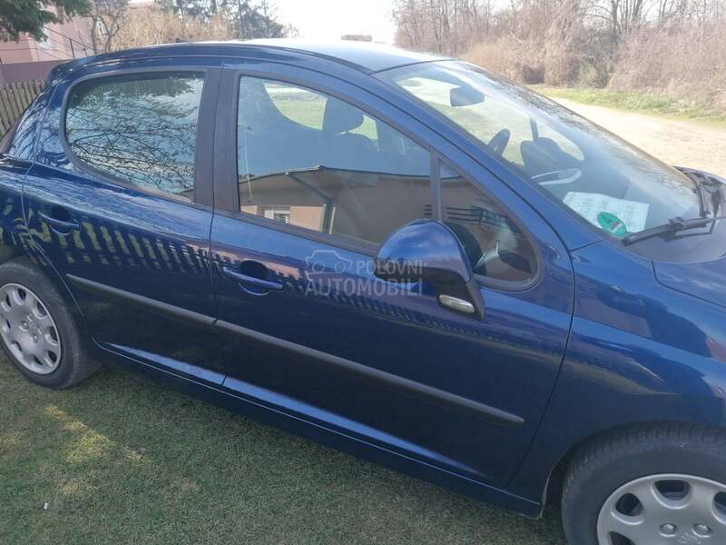 Peugeot 207 1.6hdi