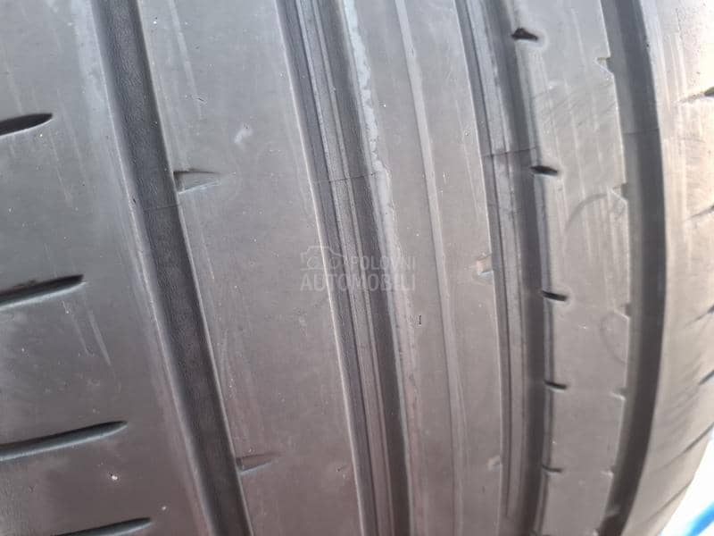 Dunlop 245/40 R18 Letnja