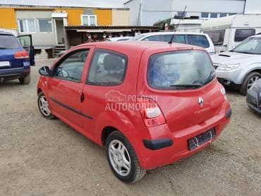 zadnji branik za Renault Twingo od 2005. do 2012. god.