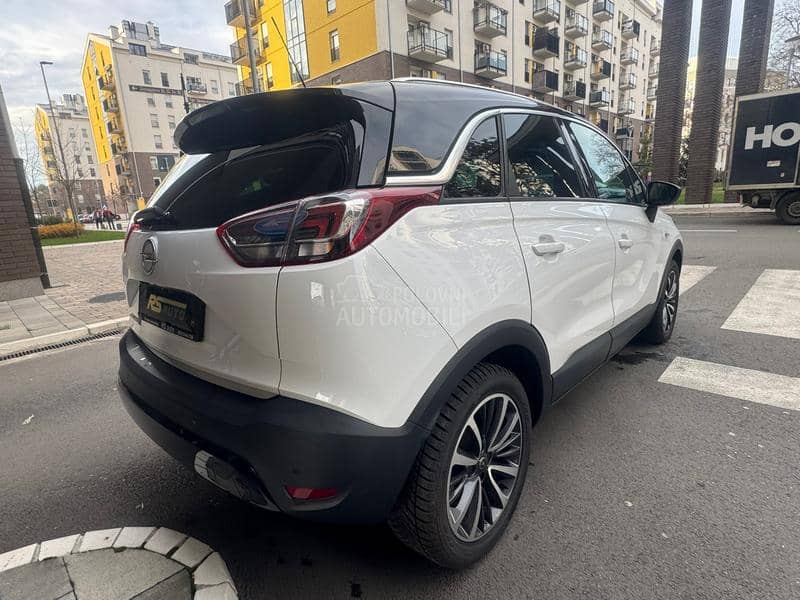 Opel Crossland X  CROSSOWER