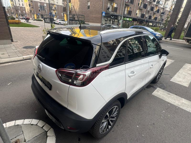 Opel Crossland X  CROSSOWER