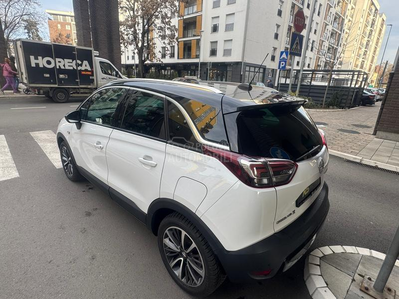 Opel Crossland X  CROSSOWER