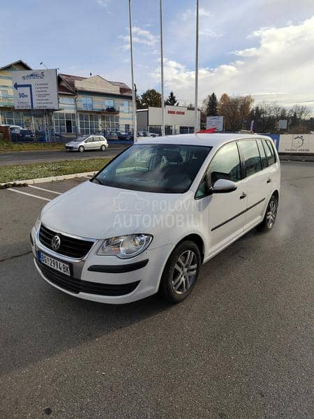 Volkswagen Touran DSG