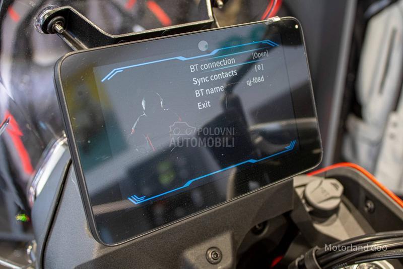 QJMOTOR SRT 600 SX A2