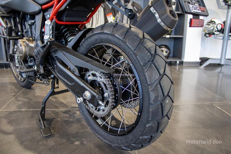 QJMOTOR SRT 600 SX A2