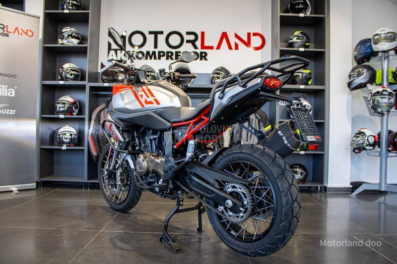 QJMOTOR SRT 600 SX A2