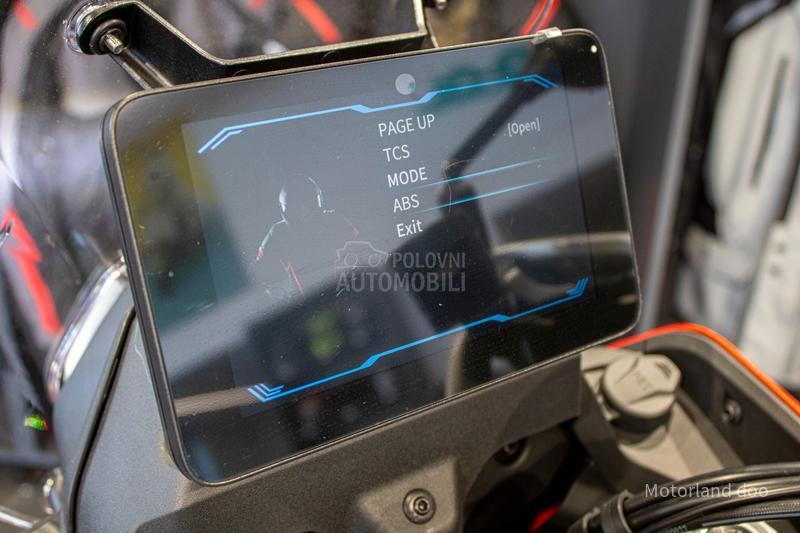 QJMOTOR SRT 600 SX A2