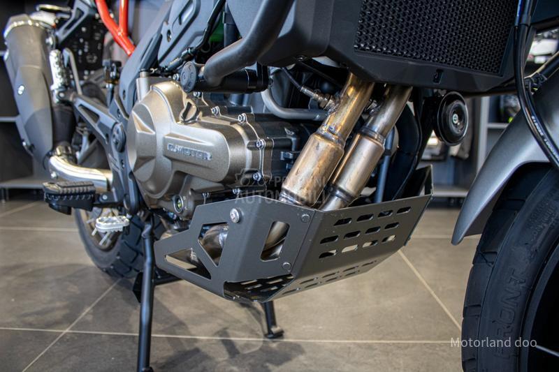 QJMOTOR SRT 600 SX A2