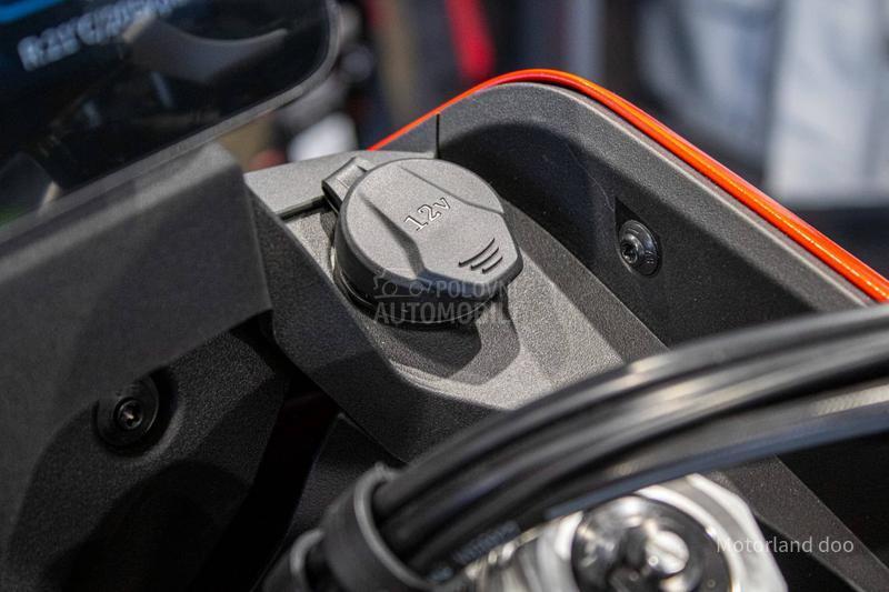 QJMOTOR SRT 600 SX A2